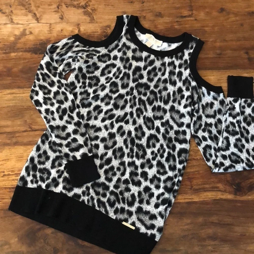 Michael Kors Cold Shoulder Top | Animal Print
